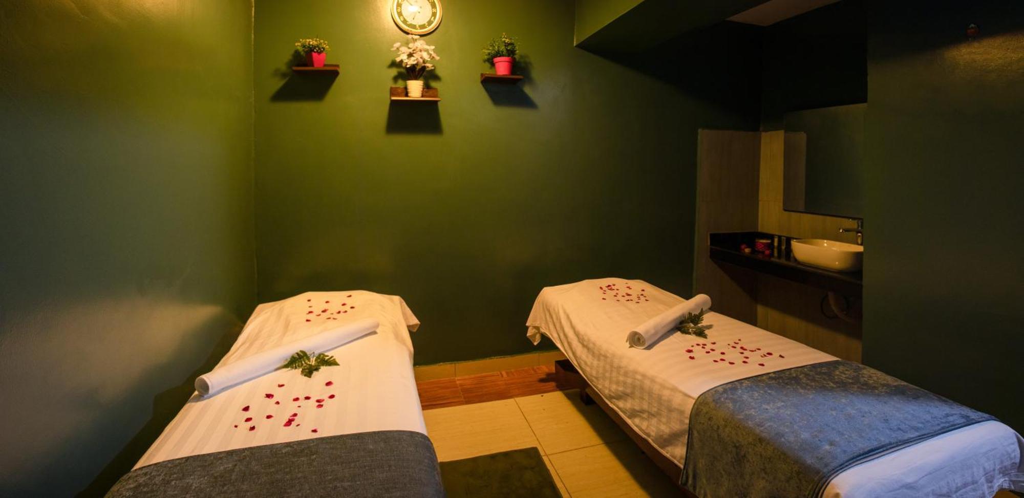 Highlands Suites Hotel And Apartments Kigali Esterno foto