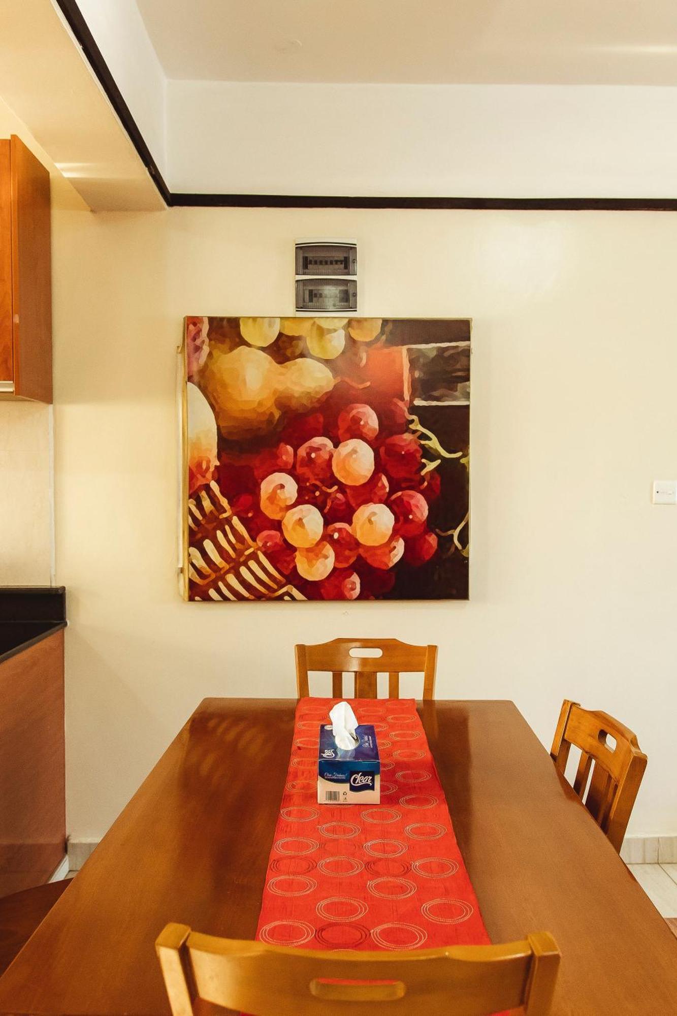 Highlands Suites Hotel And Apartments Kigali Esterno foto